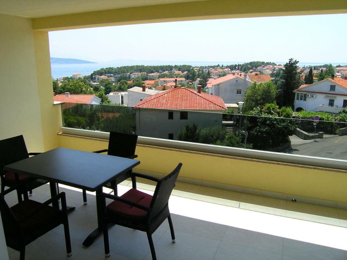 Apartmani Krajinovic Кърк Екстериор снимка